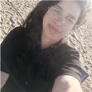 No soy profesora, soy ingeniera en Telecominicaciones y me agradaría poder enseñar a niños u/o adultos clases de matemáticas